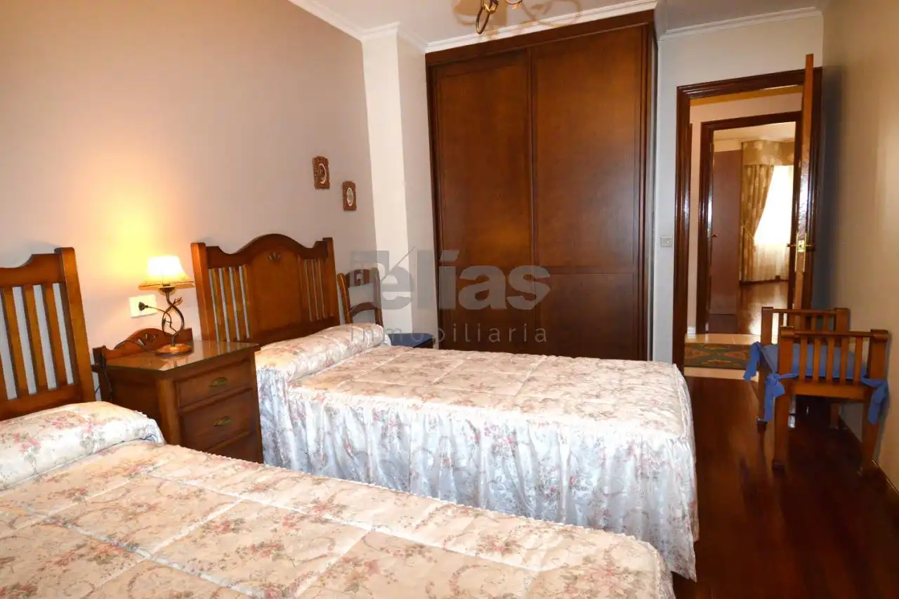 Bedroom of Flat for sale in Zas  with Heating, Parquet flooring and Storage room