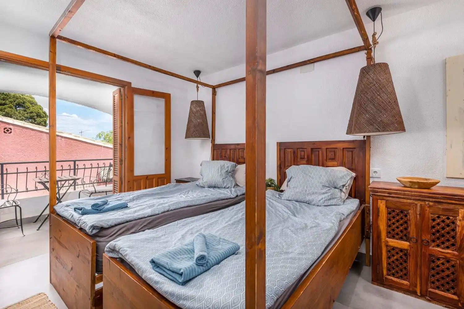 Habitación de Casa adosada en venta en Orihuela con Jardín privado, Terraza y Trastero