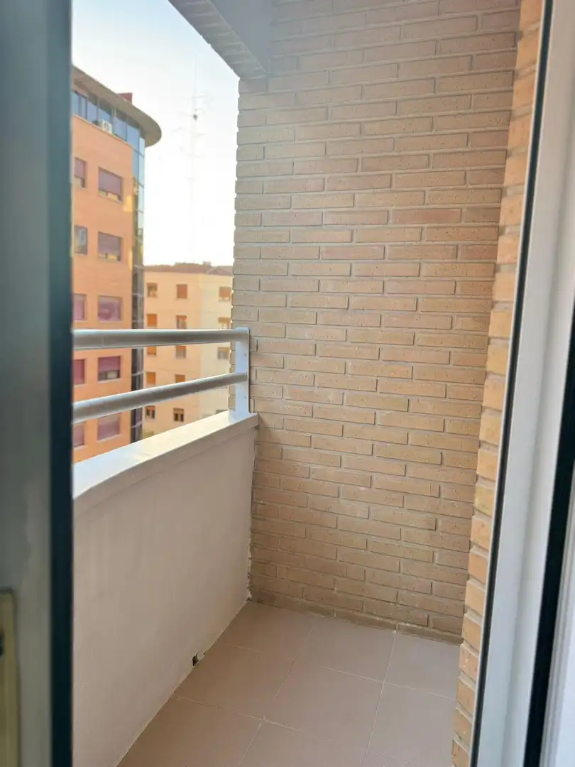 Flat for rent in Industria