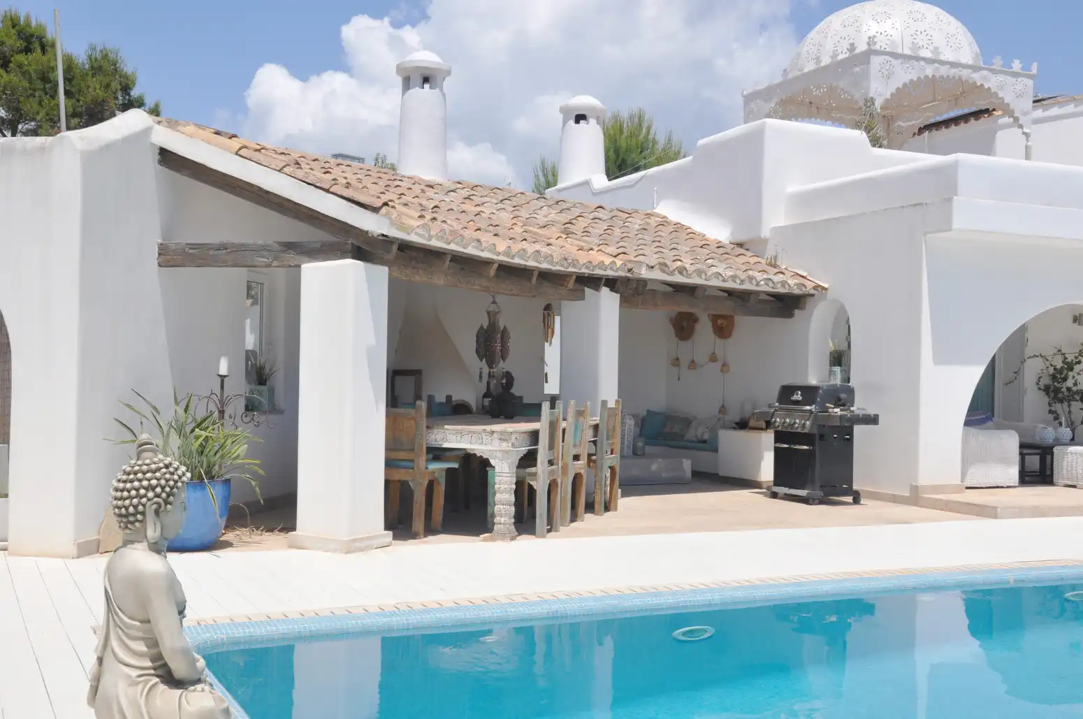 Swimming pool of Houses for sale in Calvià  with Air Conditioner, Terrace and Swimming Pool