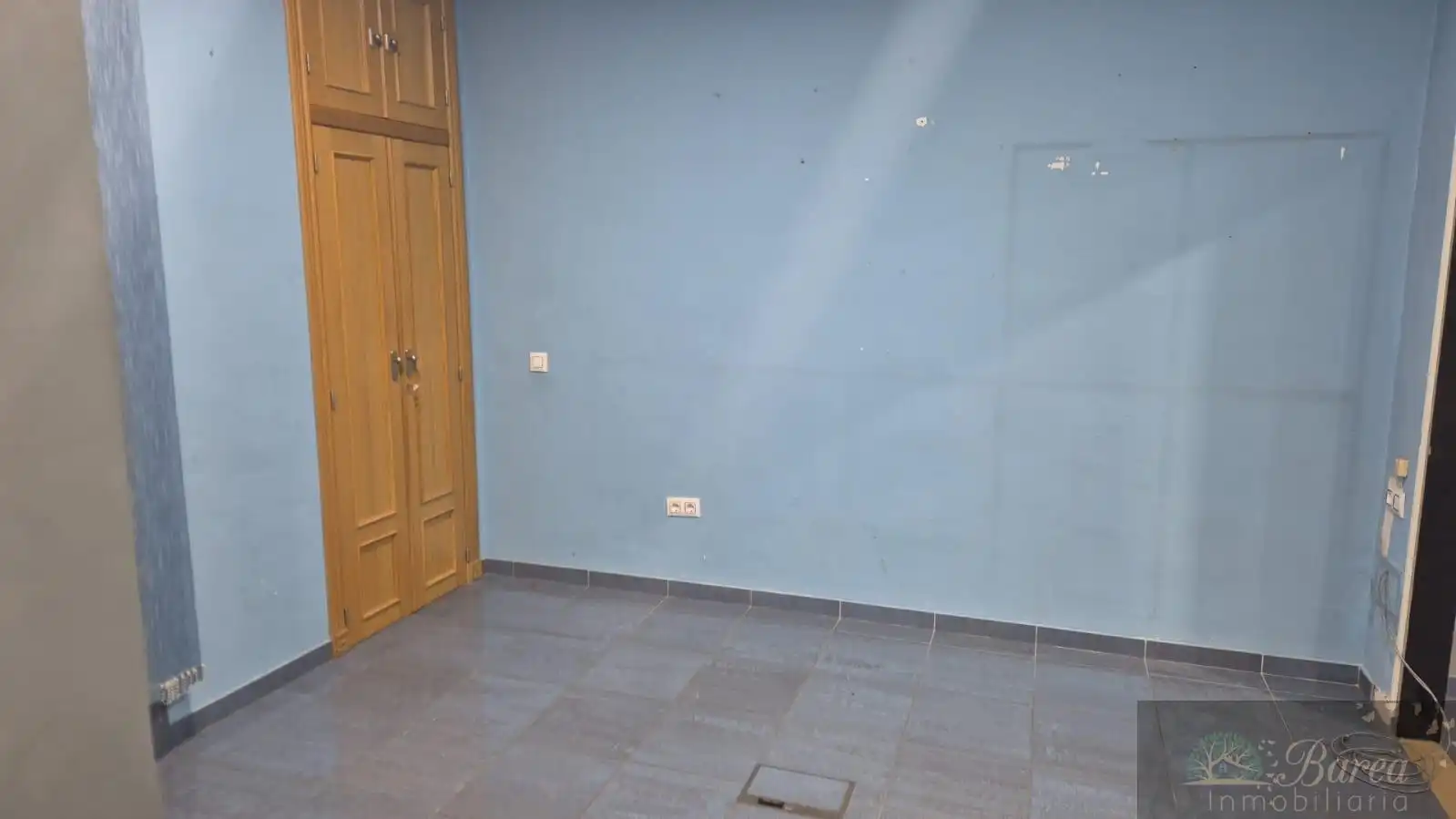 Local comercial en alquiler en Avd. Blas Infante 52, imagen 4