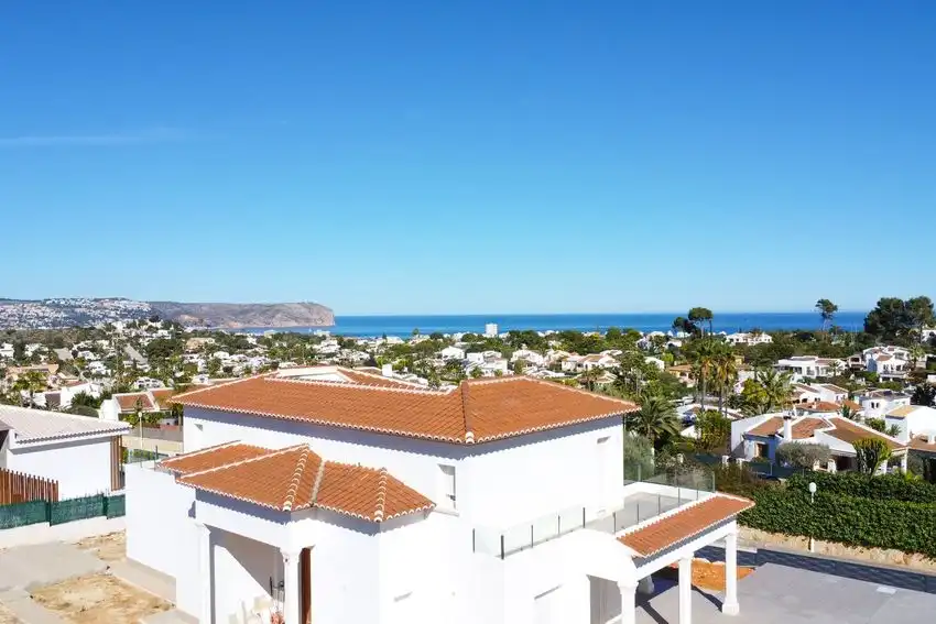 Vista exterior de Casa o xalet en venda en Jávea / Xàbia amb Calefacció, Terrassa i Piscina