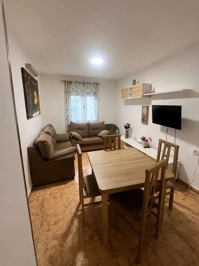 Sala de estar de Piso en venta en Granada con Amueblado, Microondas y Balcón