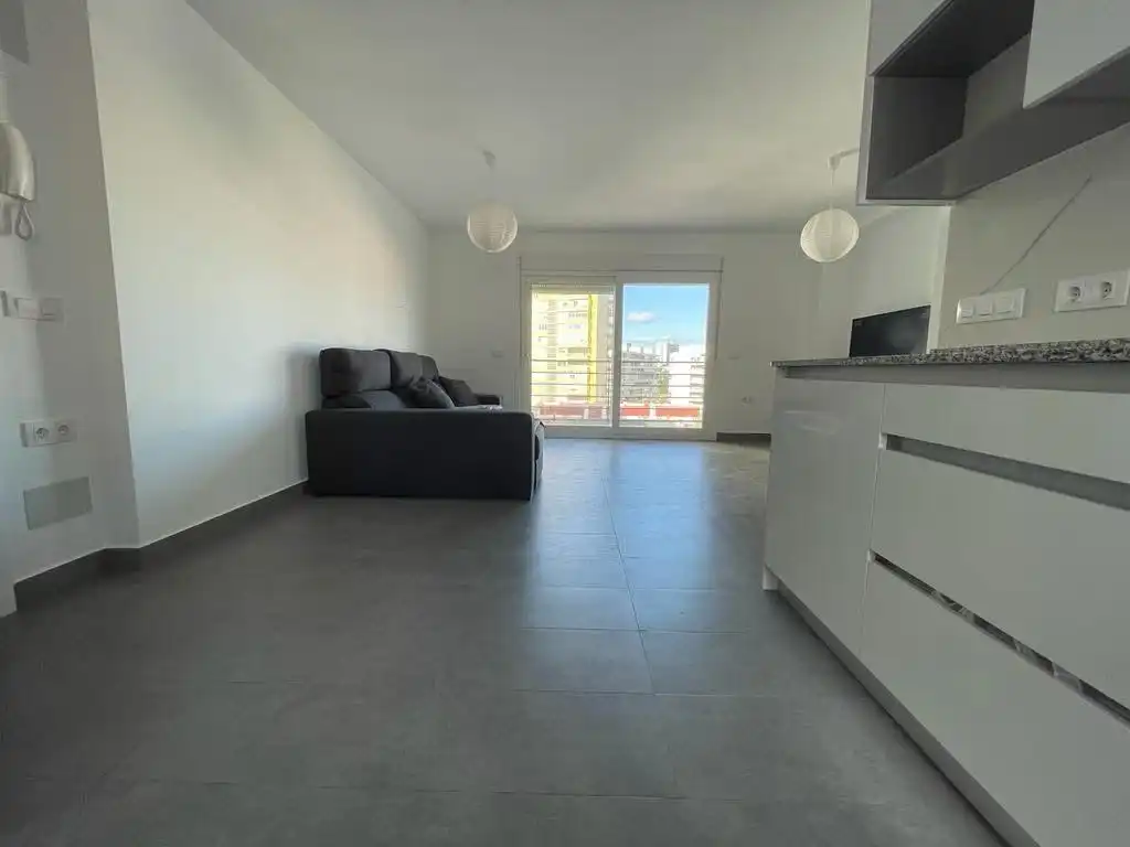Living room of Flat for sale in Algeciras  with Terrace and Balcony