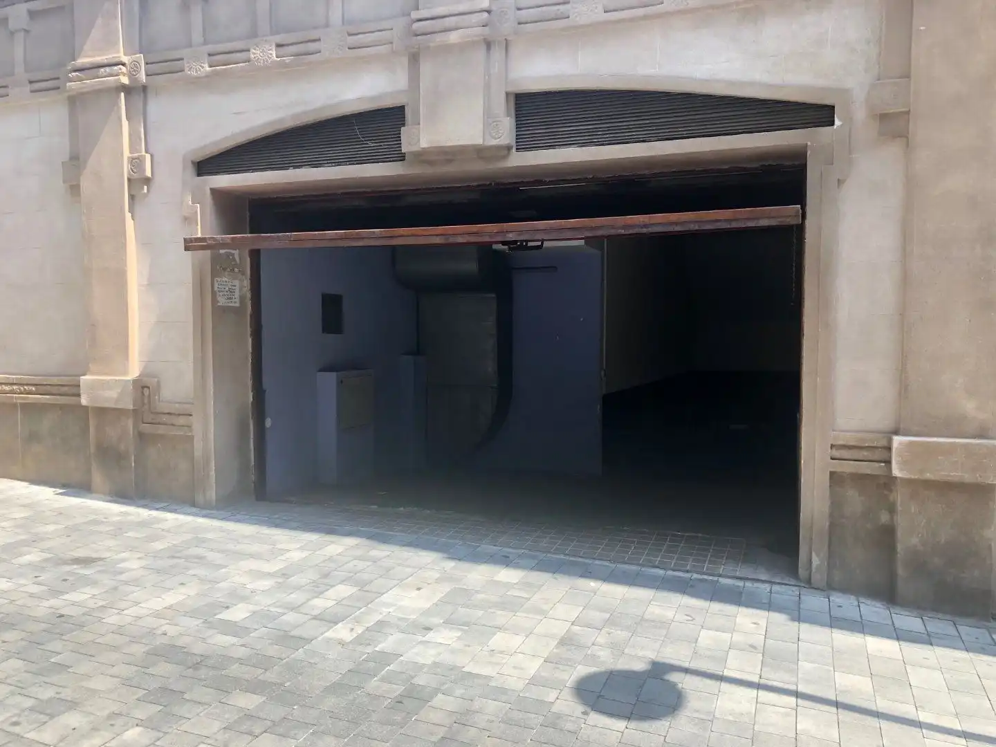 Garage zur Miete in Carrer de Mont-roig, 20, El Putget i el Farró