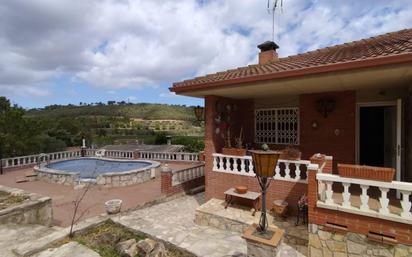 Jardí de Casa o xalet en venda en Mediona amb Piscina