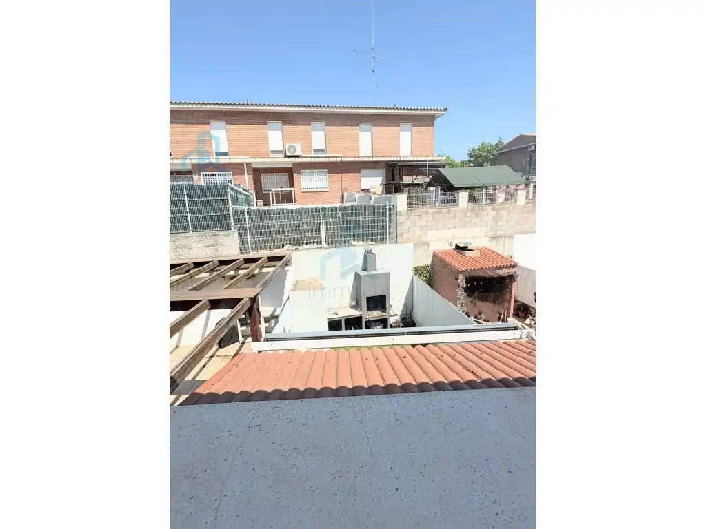 Außenansicht von Einfamilien-Reihenhaus zum Verkauf in Tarragona