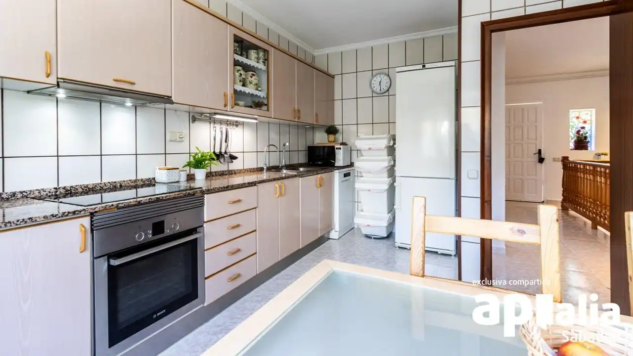 Cocina de Casa o chalet en venta en Caldes de Montbui