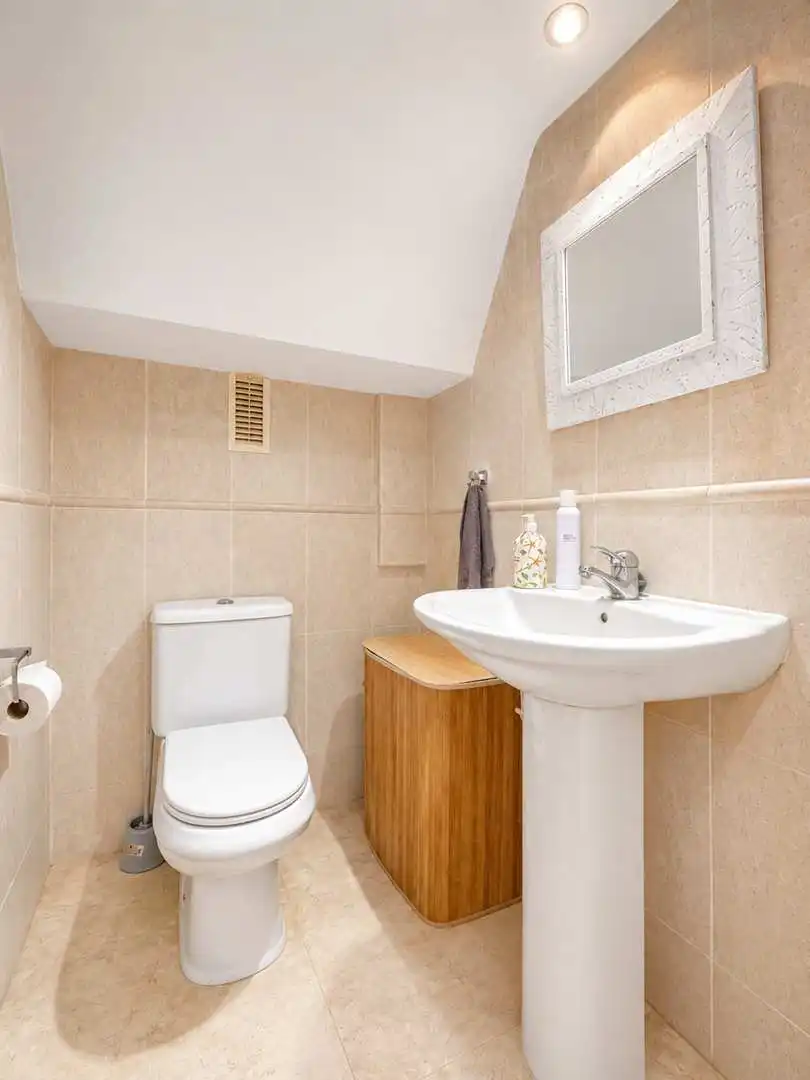 Baño de Dúplex en venta en Manilva con Aire acondicionado, Calefacción y Terraza