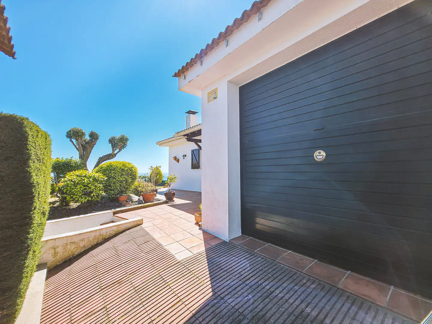 Außenansicht von Haus oder Chalet zum Verkauf in Sant Cebrià de Vallalta mit Heizung, Privatgarten und Terrasse