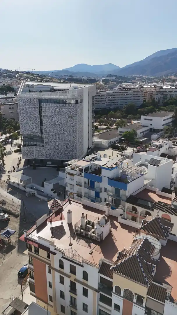 Vista exterior de Apartament en venda en Estepona
