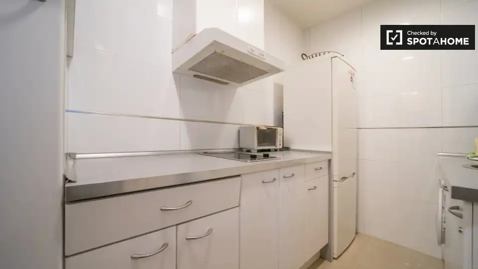 Flat with terrace to rent in Latina, imagen 9