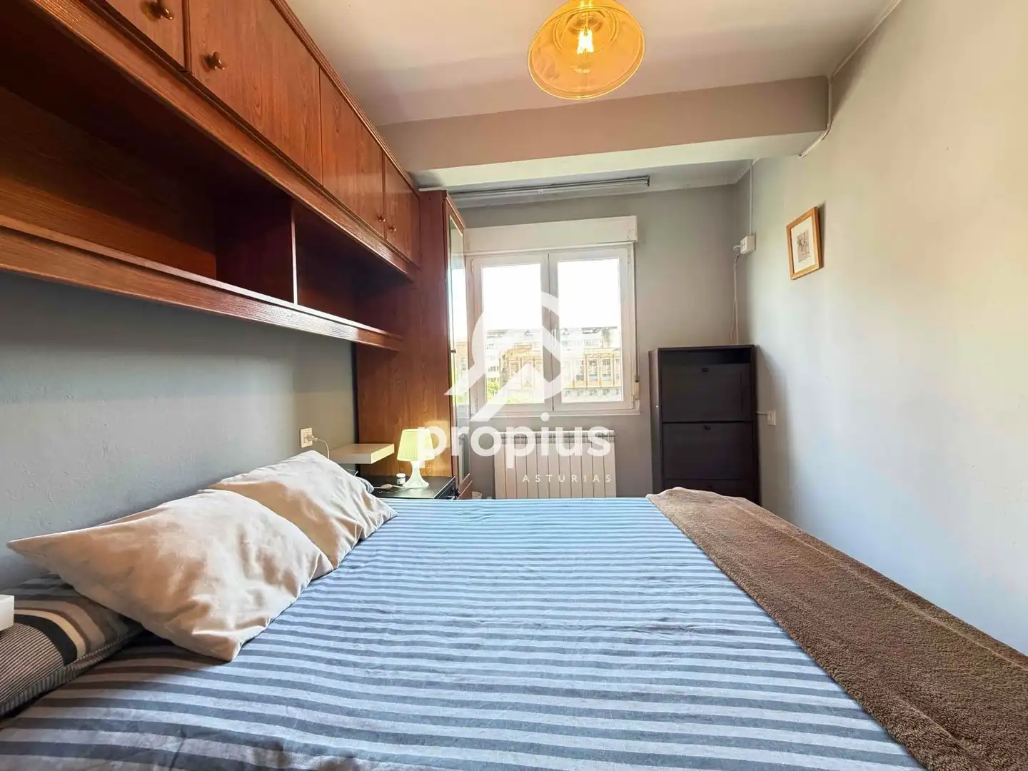 Schlafzimmer von Wohnung zum Verkauf in Oviedo  mit Heizung, Abstellraum und Möbliert