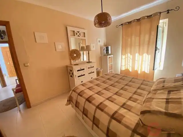 Flat with lift for sale in Almuñecar centro, imagen 2