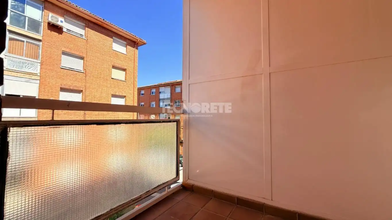 Piso con terraza en venta en Los Valles - Sanz Vázquez - El Fuerte, imagen 6