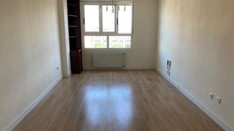 Foto 2 de Apartament de lloguer a Estación - Centro, Tres Cantos