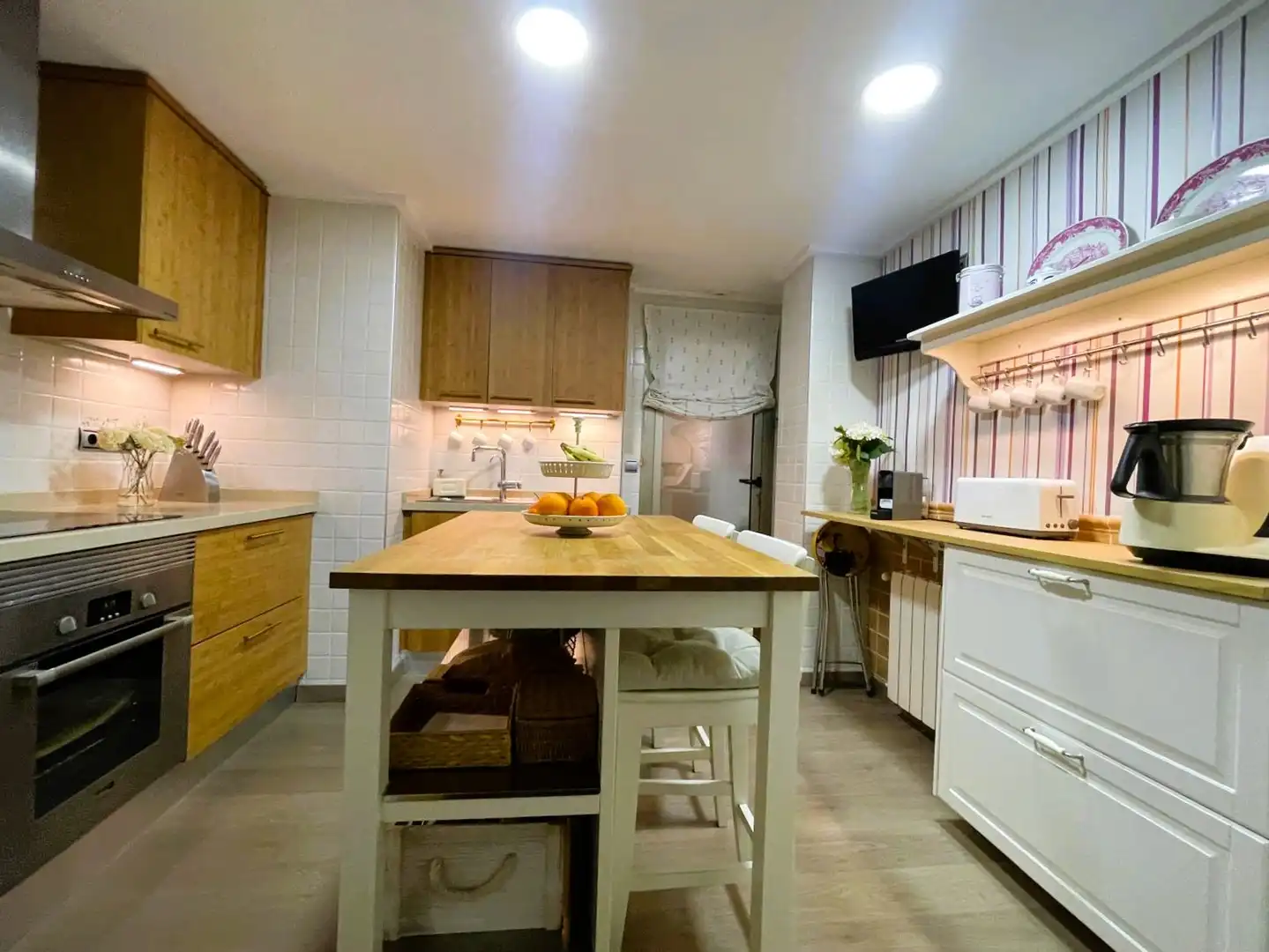 Kitchen of Flat for sale in Orihuela  with Air Conditioner, Heating and Terrace