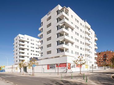 Gewerbefläche zum Verkauf in Avenida Federico García Lorca 40