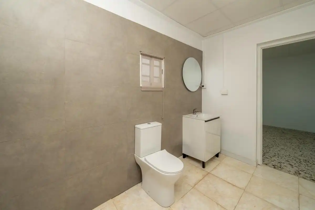 Baño de Finca rústica en venta en Orihuela con Calefacción y Amueblado