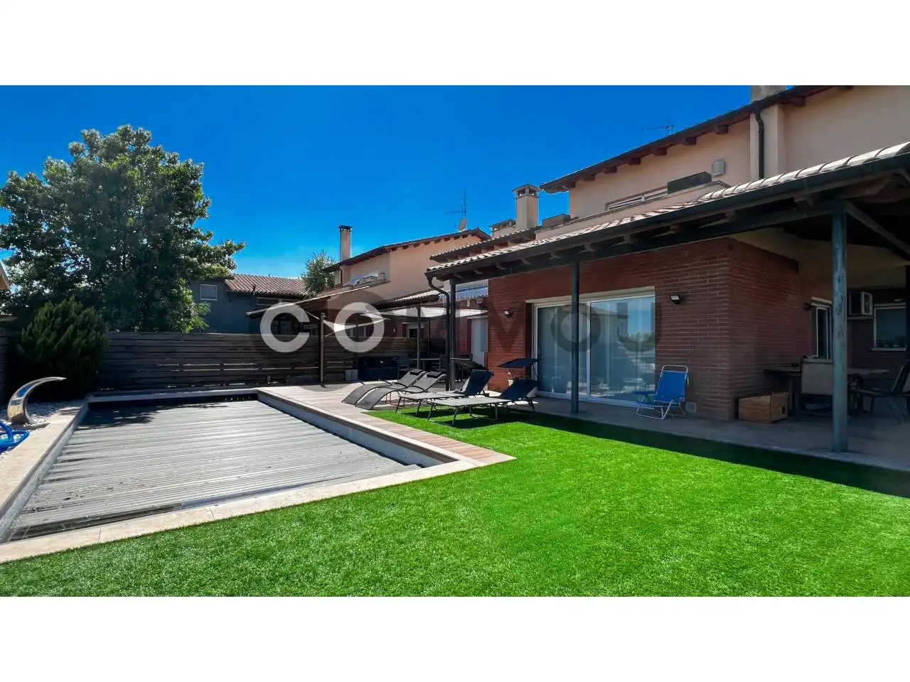 Garden of Houses for sale in Gurb  with Air Conditioner, Heating and Private garden