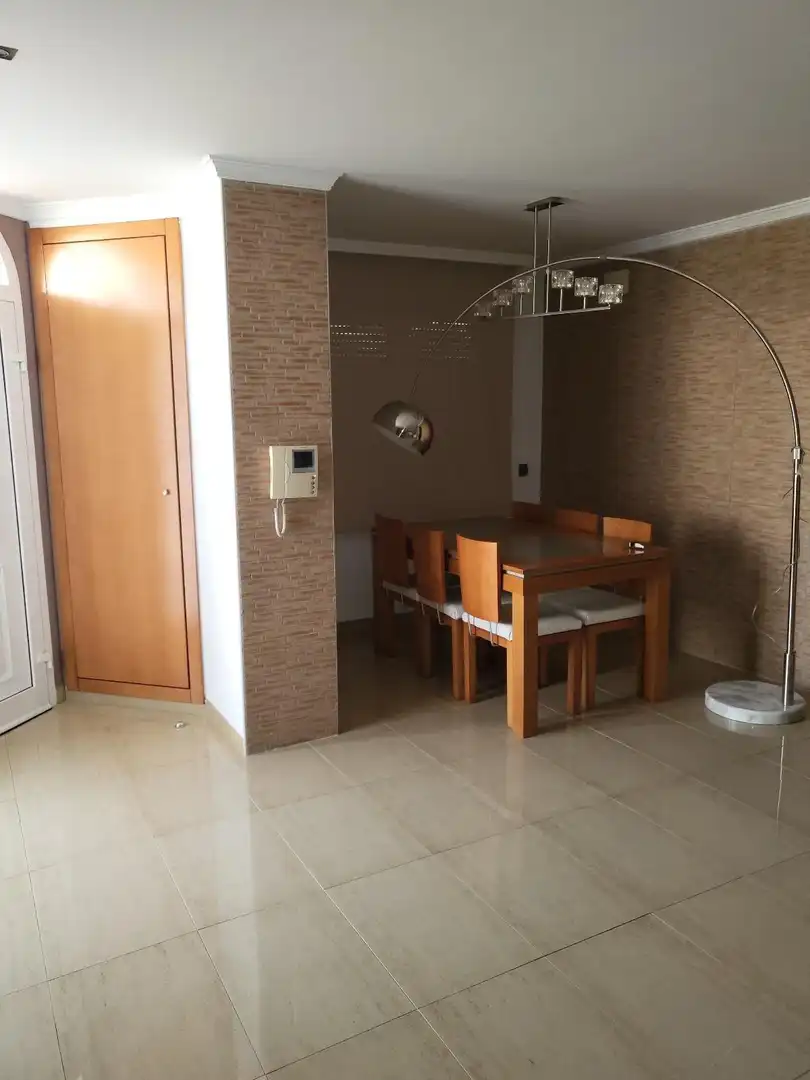 Comedor de Casa o chalet en venta en El Palomar con Aire acondicionado, Jardín privado y Terraza