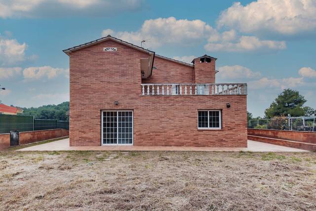 Casa-chalet en Venta en C/ de la Rosa en Valldemar - Montmar