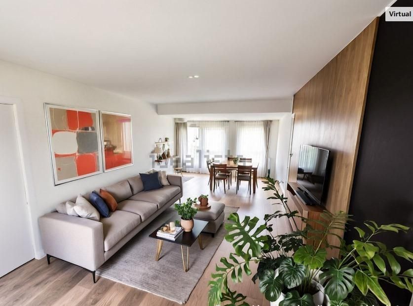 Sala d'estar de Pis en venda en Mataró amb Terrassa i Balcó