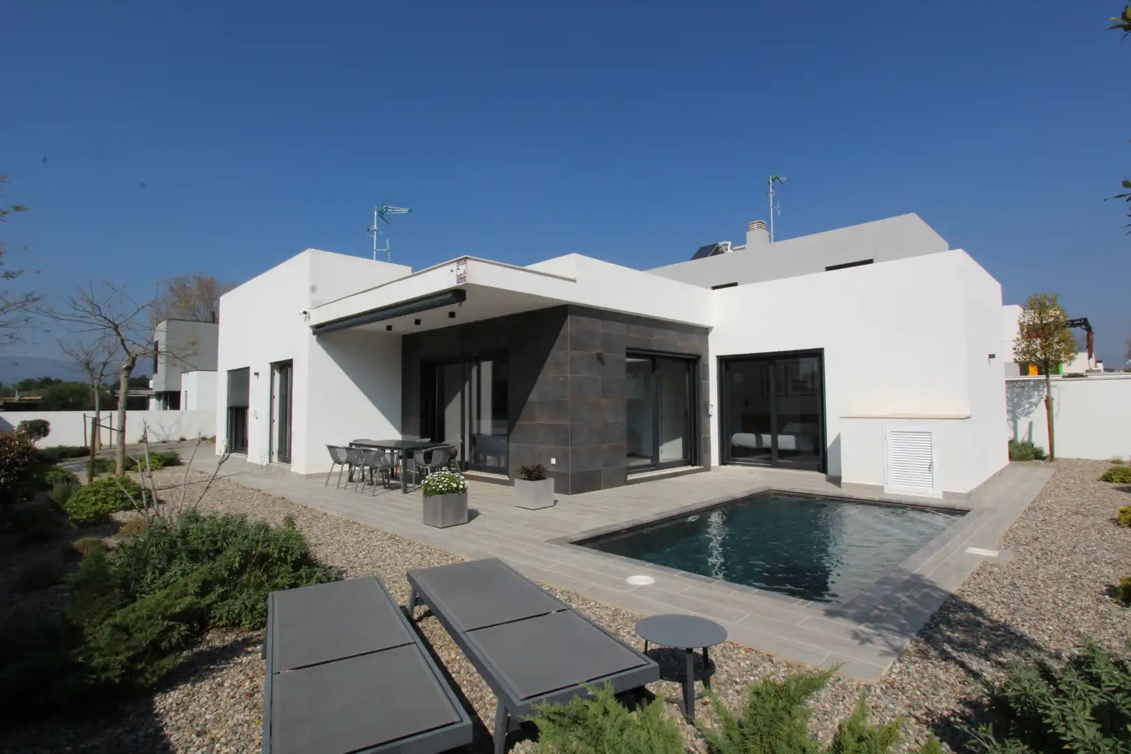 Terraza de Casa o chalet en venta en Montbrió del Camp con Aire acondicionado, Jardín privado y Piscina