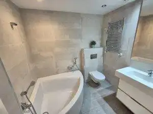 Planta baja en venta en De Fortunata Y Jacinta, 2, Cuatro Caminos - Azca