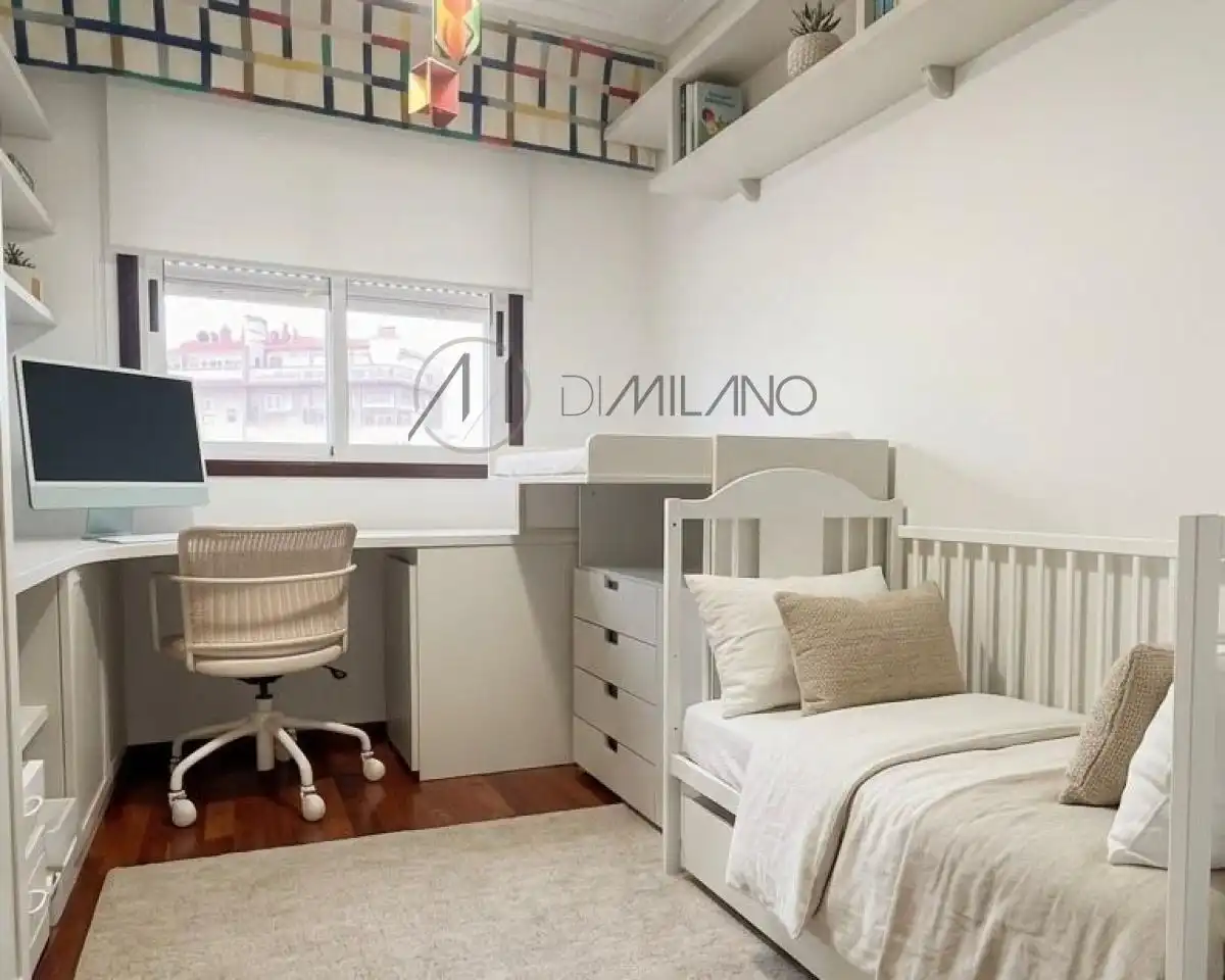 Bedroom of Flat for sale in Vigo   with Heating and Parquet flooring