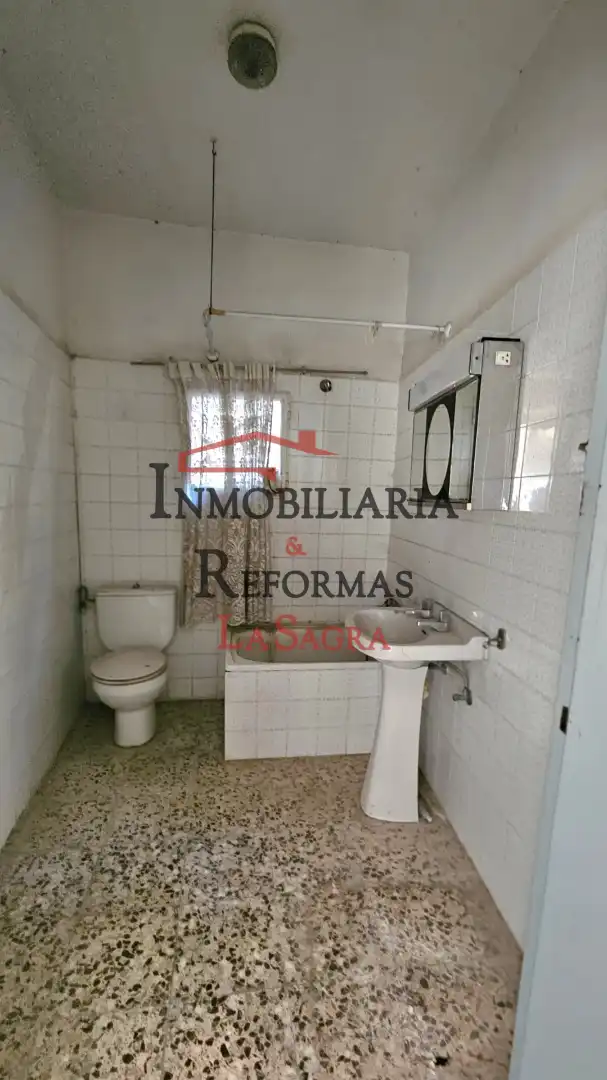 Habitación de Casa o chalet en venta en Esquivias con Calefacción y Trastero