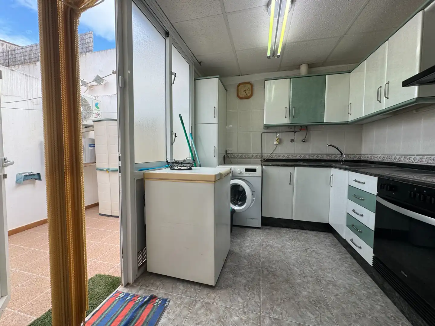 Cuina de Casa adosada en venda en San Javier amb Aire condicionat, Calefacció i Jardí privat