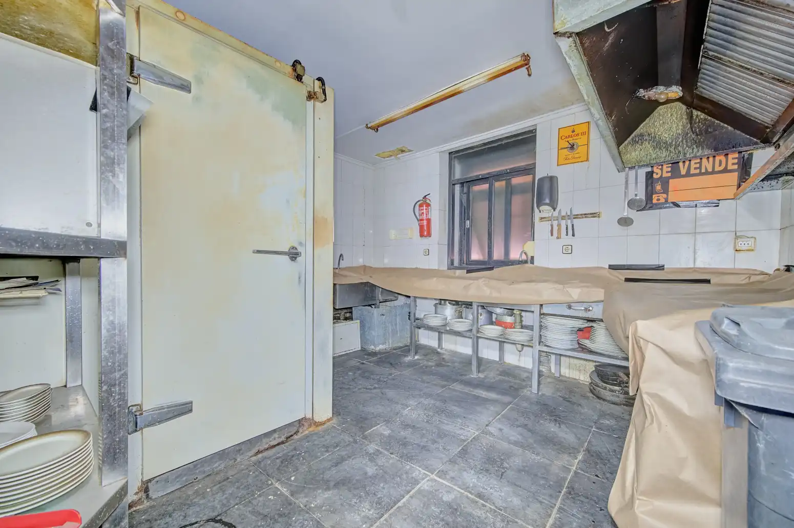 Kitchen of Commercial properties for sale in Puente la Reina / Gares  with Furnished