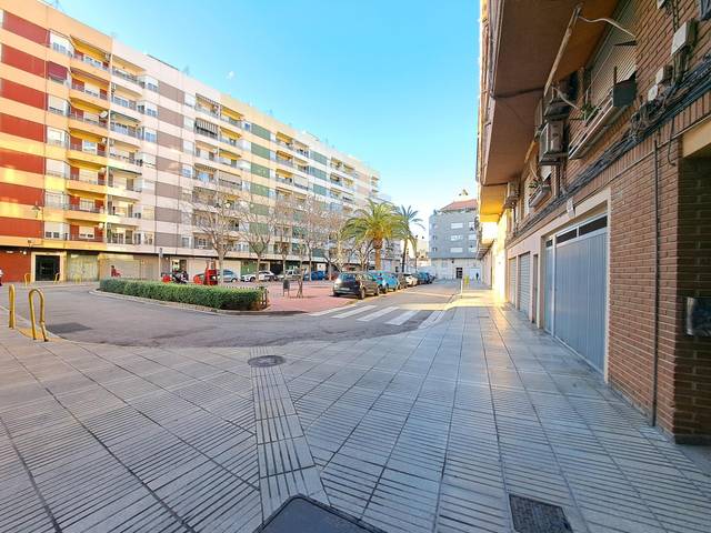 Garaje en Venta en Alquenència - Venècia