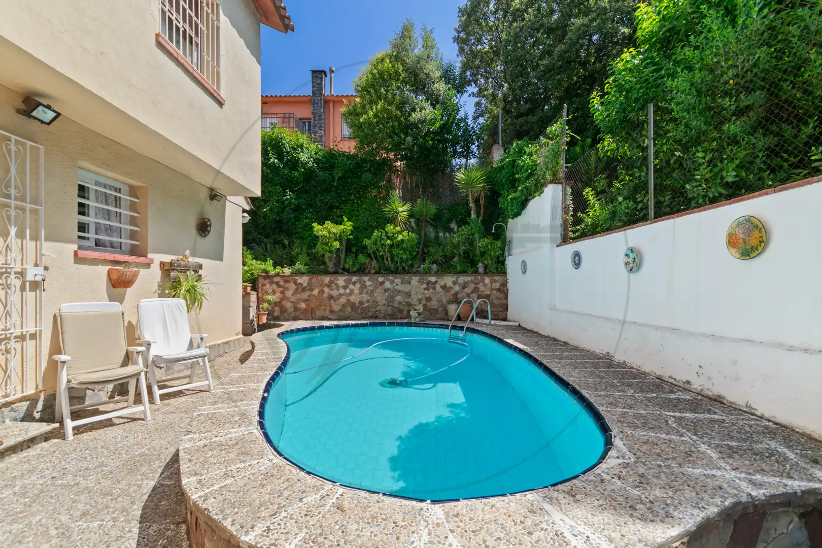 Swimming pool of Houses for sale in Sant Cugat del Vallès  with Heating, Private garden and Parquet flooring