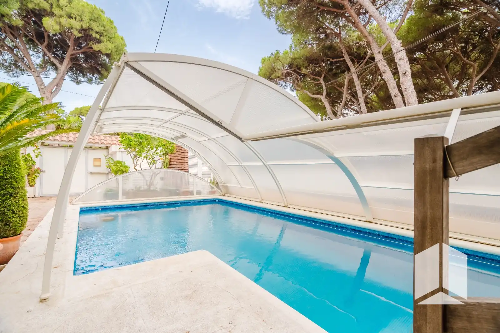 Piscina de Casa o chalet en venta en Castelldefels con Terraza y Piscina