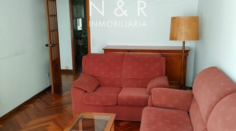 Foto 2 de Piso de alquiler en Montero Rios, Ensanche - Sar, Santiago de Compostela