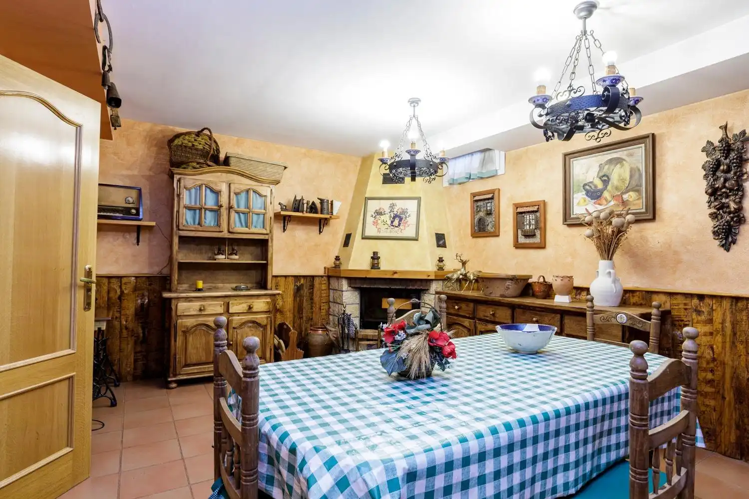 Dining room of Detached homes for sale in Zaragoza  with Heating, Private garden and Terrace