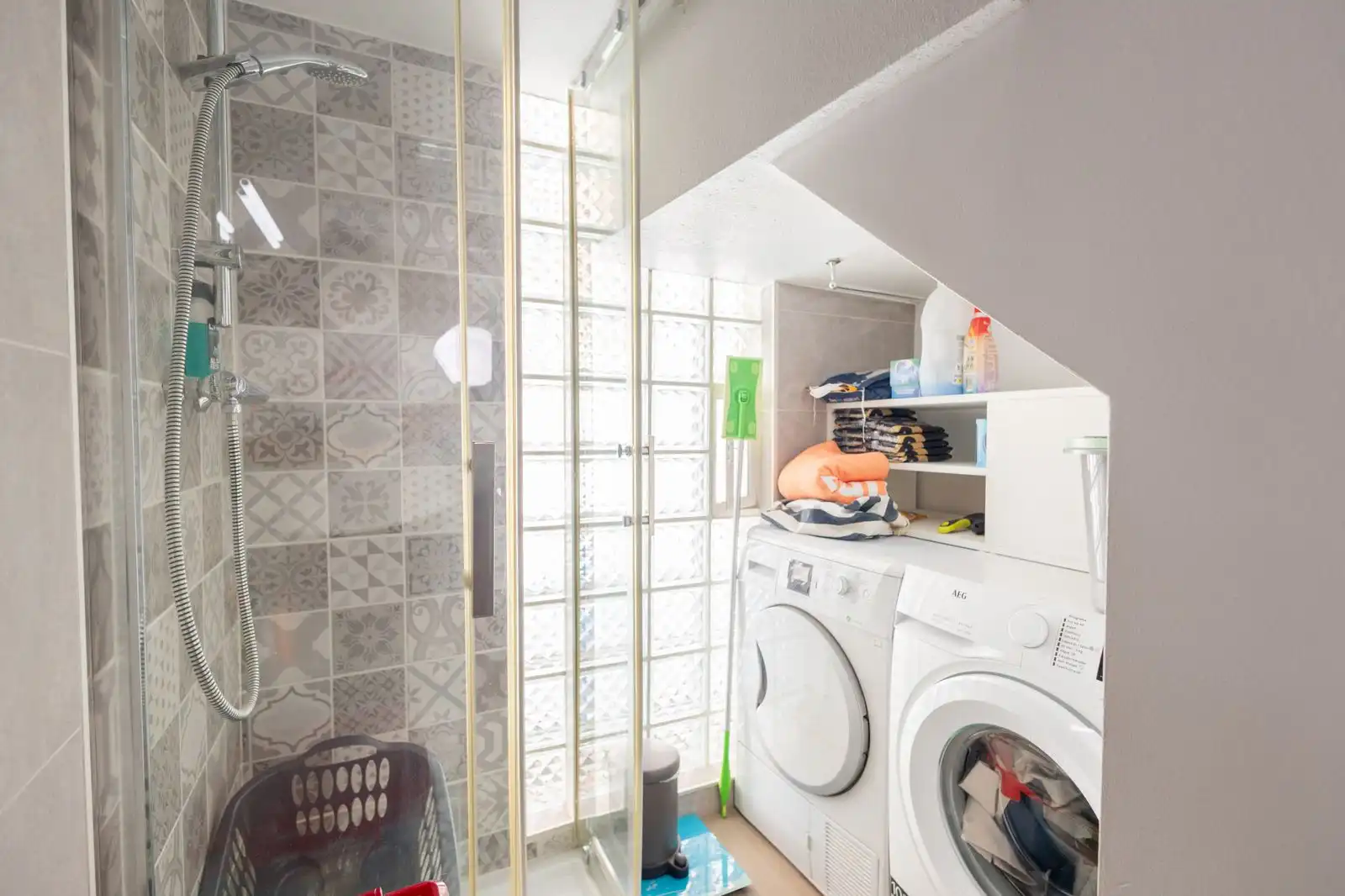 Baño de Casa adosada en venta en Orihuela con Jardín privado, Terraza y Piscina