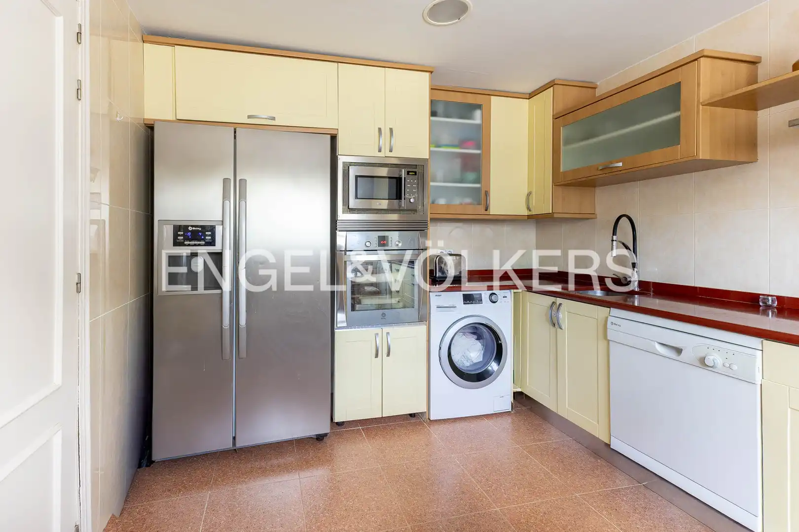 Kitchen of Houses for sale in San Lorenzo de El Escorial  with Heating and Private garden