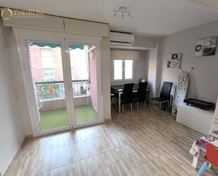 Sala d'estar de Pis en venda en Alicante / Alacant amb Aire condicionat, Terrassa i Moblat