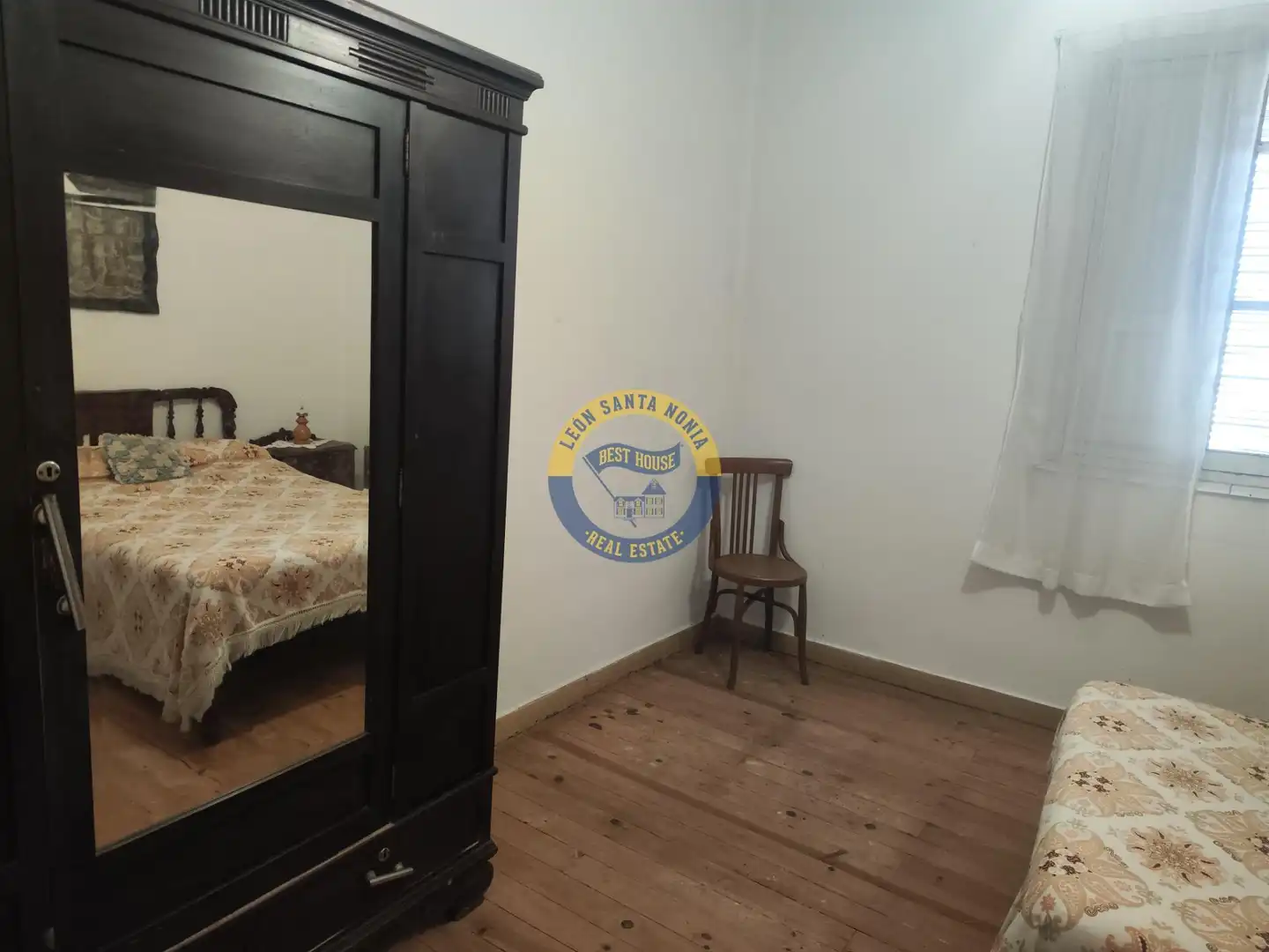 Haus oder Chalet zum Verkauf in León Capital  mit Privatgarten