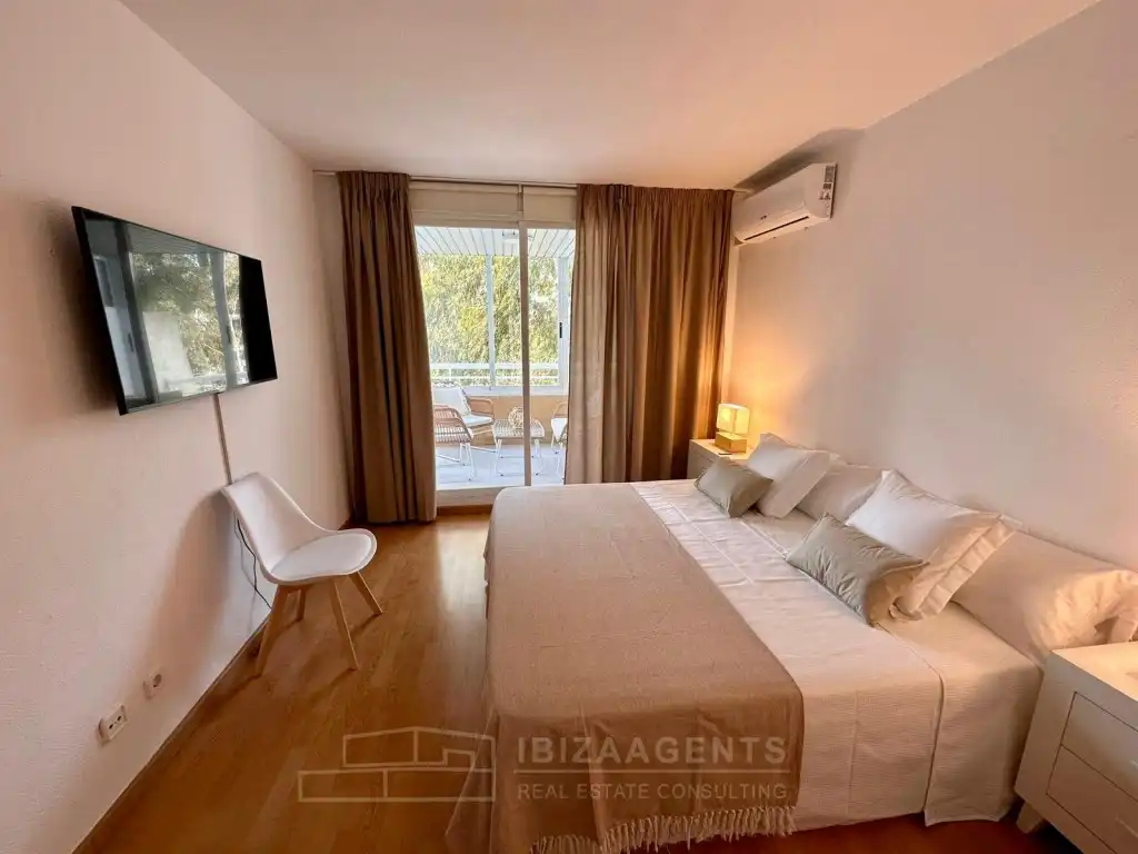 Apartment mit Terrasse zum Verkauf in Marina Botafoc - Platja de Talamanca, imagen 11