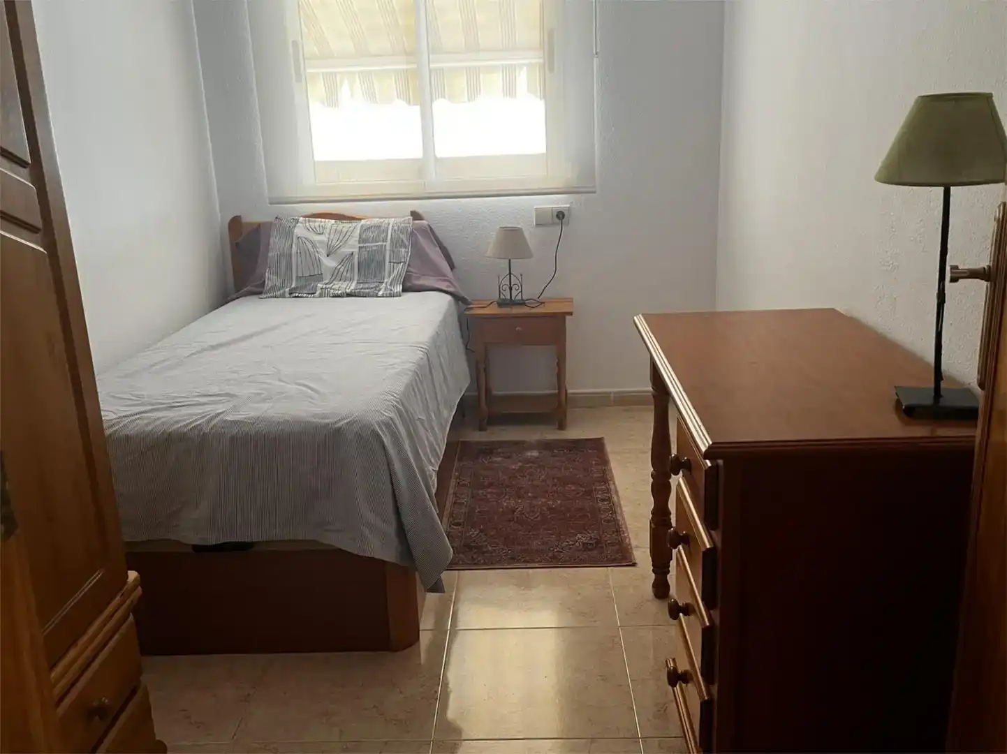 Habitación de Ático de alquiler en Torrevieja con Aire acondicionado, Amueblado y Horno