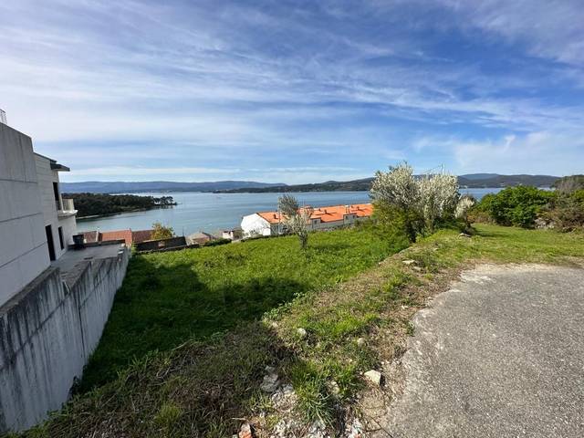 Terreno residencial en Venta en Rúa Xeneral Yagüe en O Carril