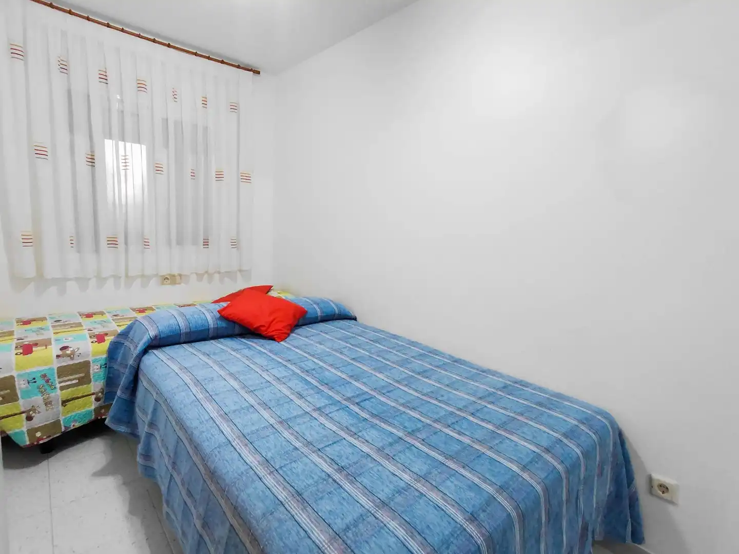 Bedroom of Ground floor for sale in Cunit  with Air Conditioner, Private garden and Terrace