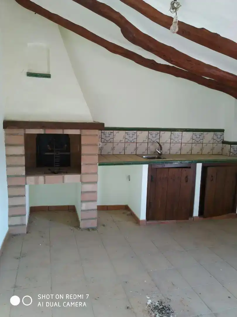 Cuina de Casa adosada en venda en Castellote amb Parquet, Traster i Moblat