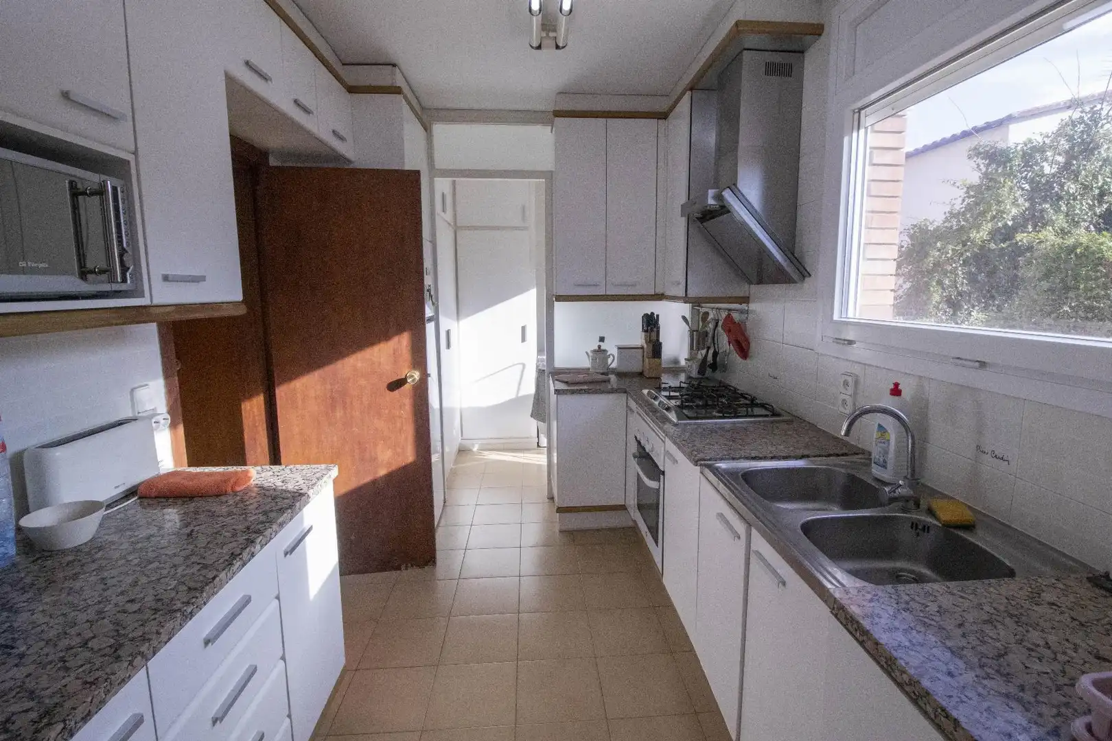 Kitchen of Detached homes for sale in El Vendrell  with Heating, Terrace and Storage room