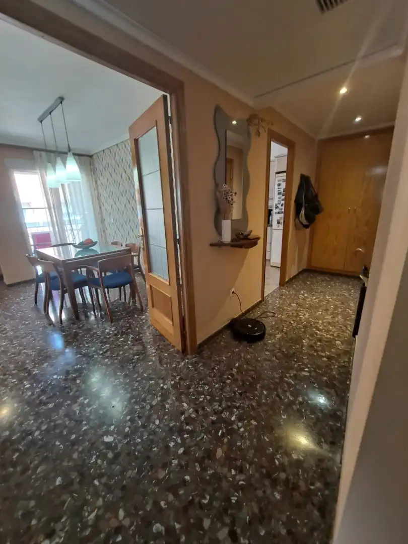 Piso en venta en Castellón de la Plana / Castelló de la Plana con Aire acondicionado, Calefacción y Trastero