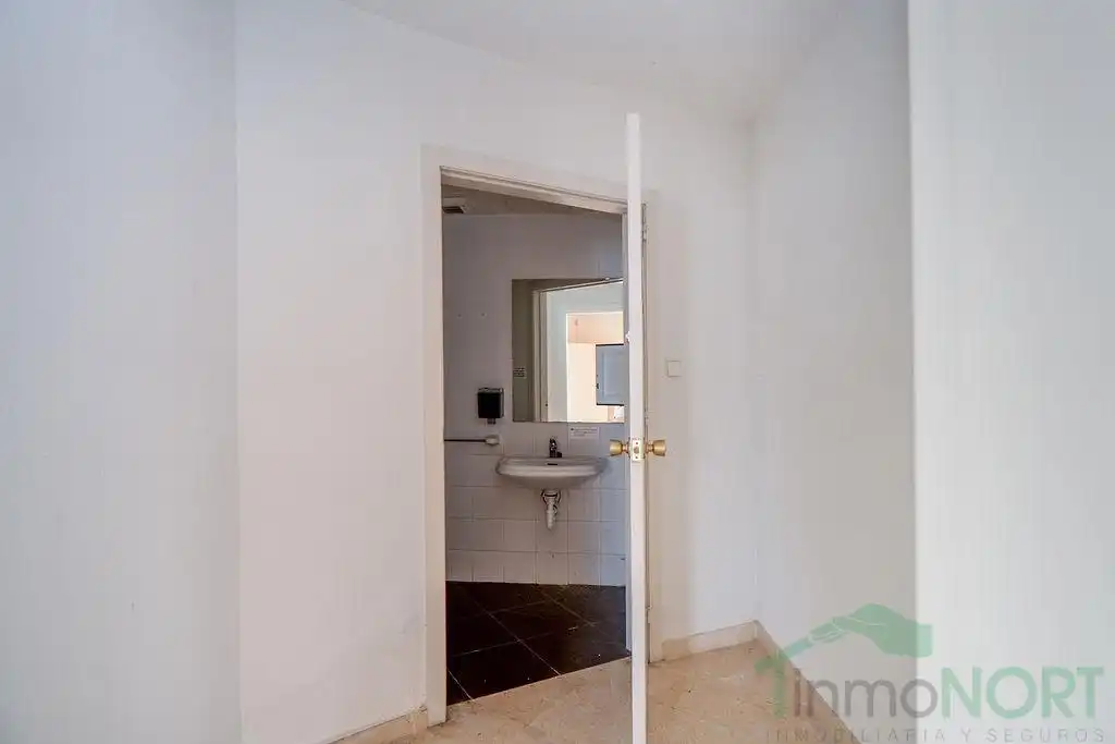 Commercial properties for sale in Barrio de la Concepción